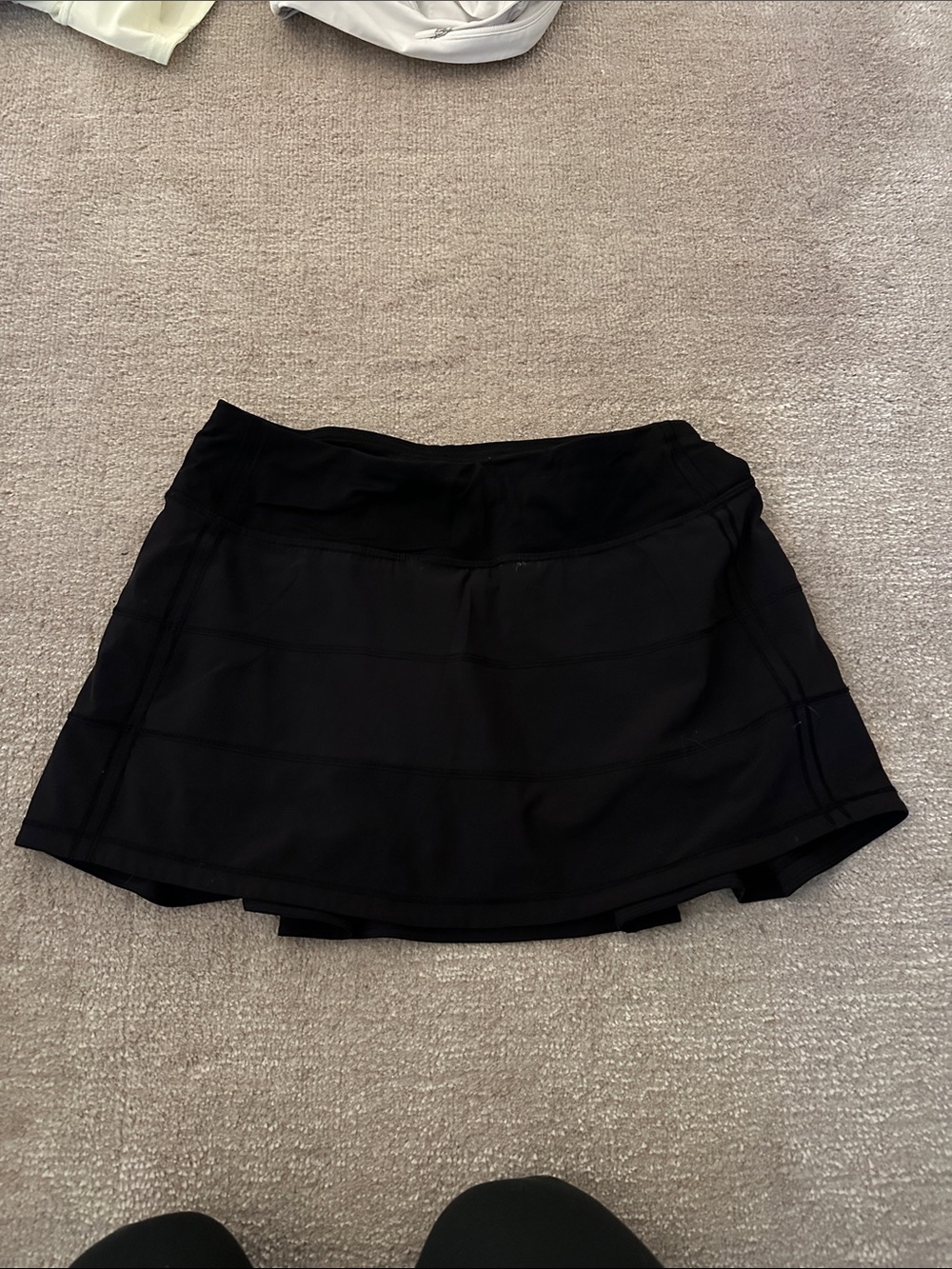 LULULEMON pace revival mid rise skirt